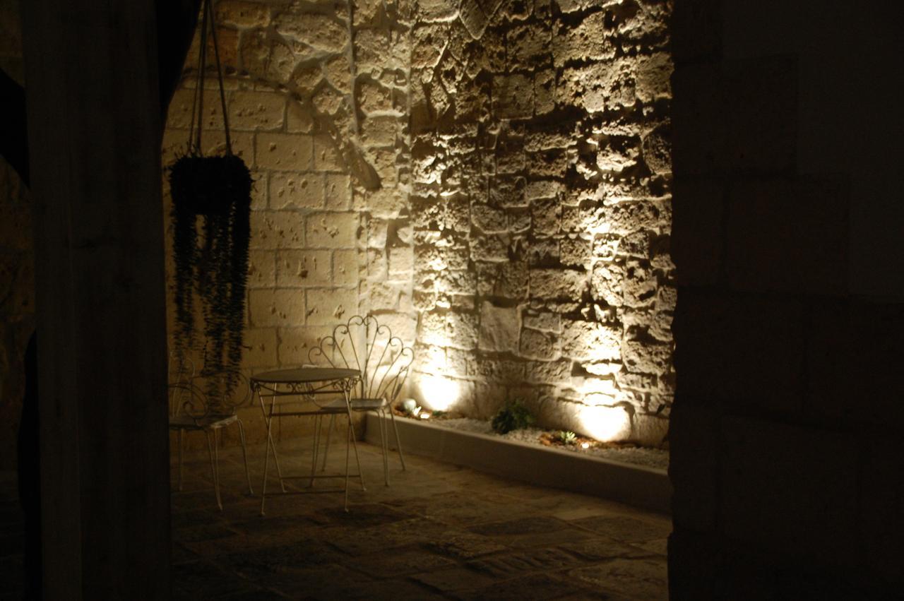 Palazzo Bianchi Domus Holidays Trani Exterior photo
