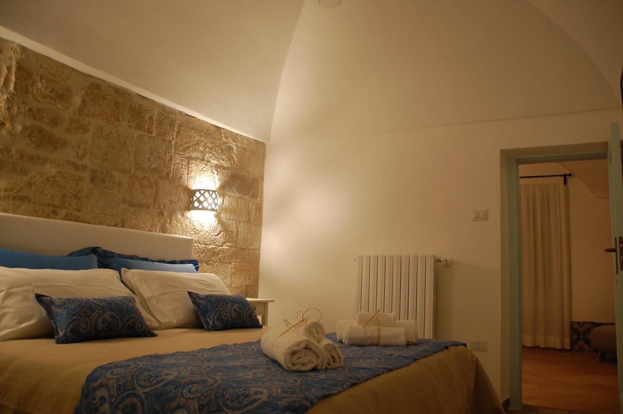 Palazzo Bianchi Domus Holidays Trani Exterior photo